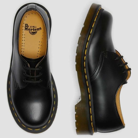DR. MARTENS 1461 WOMEN'S SMOOTH LEATHER OXFORD SHOES - Picture 1 of 12